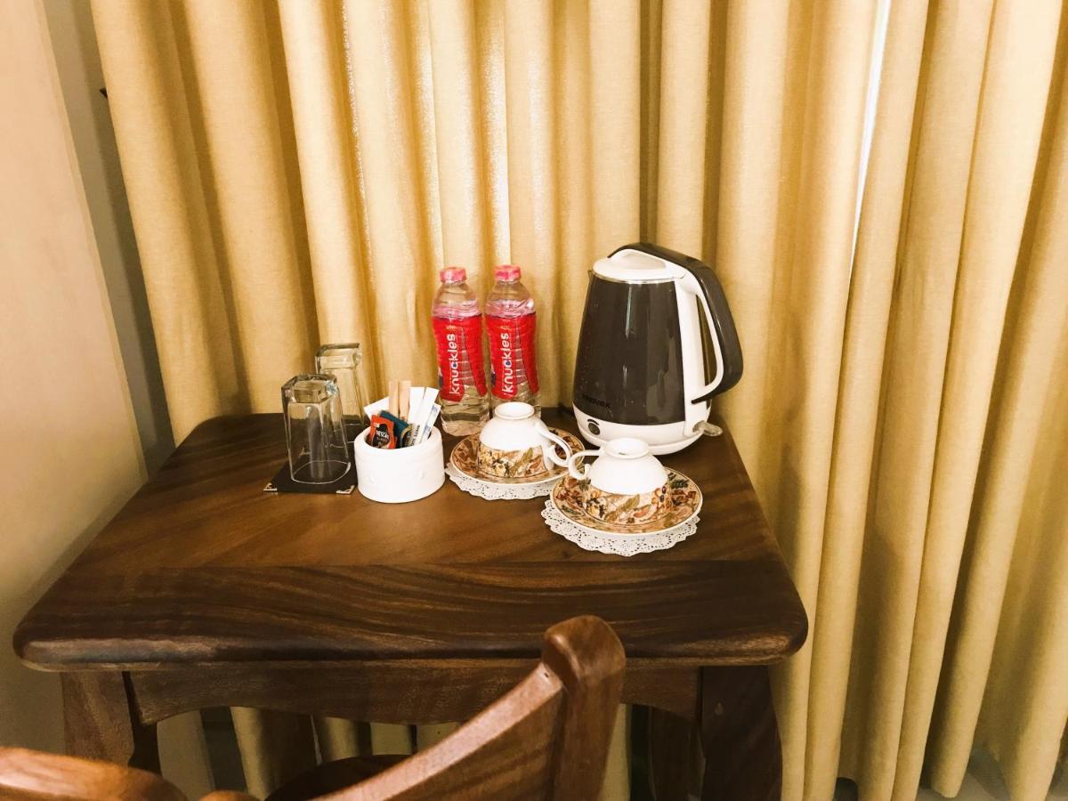Ceylon Kingsmen Garden Hotel - Katunayake Νεγκόμπο Εξωτερικό φωτογραφία