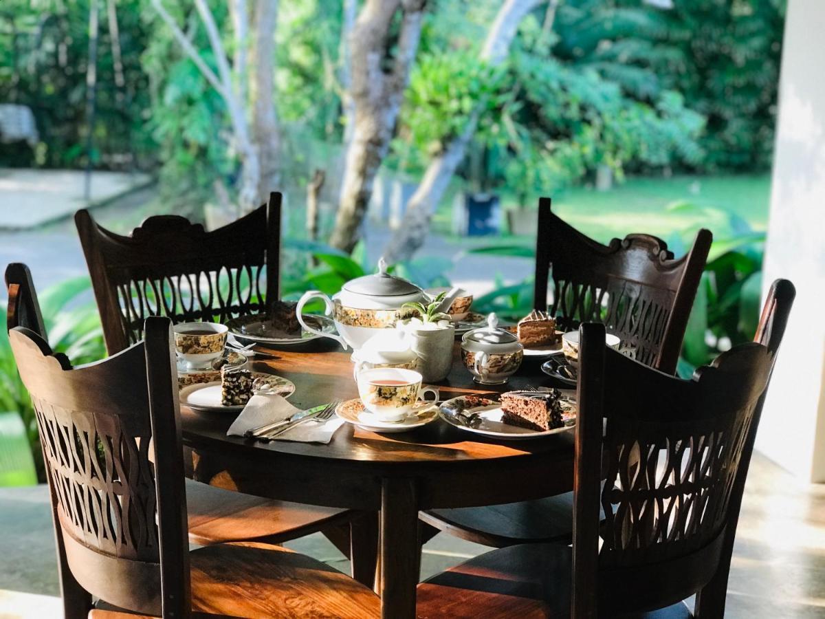 Ceylon Kingsmen Garden Hotel - Katunayake Νεγκόμπο Εξωτερικό φωτογραφία