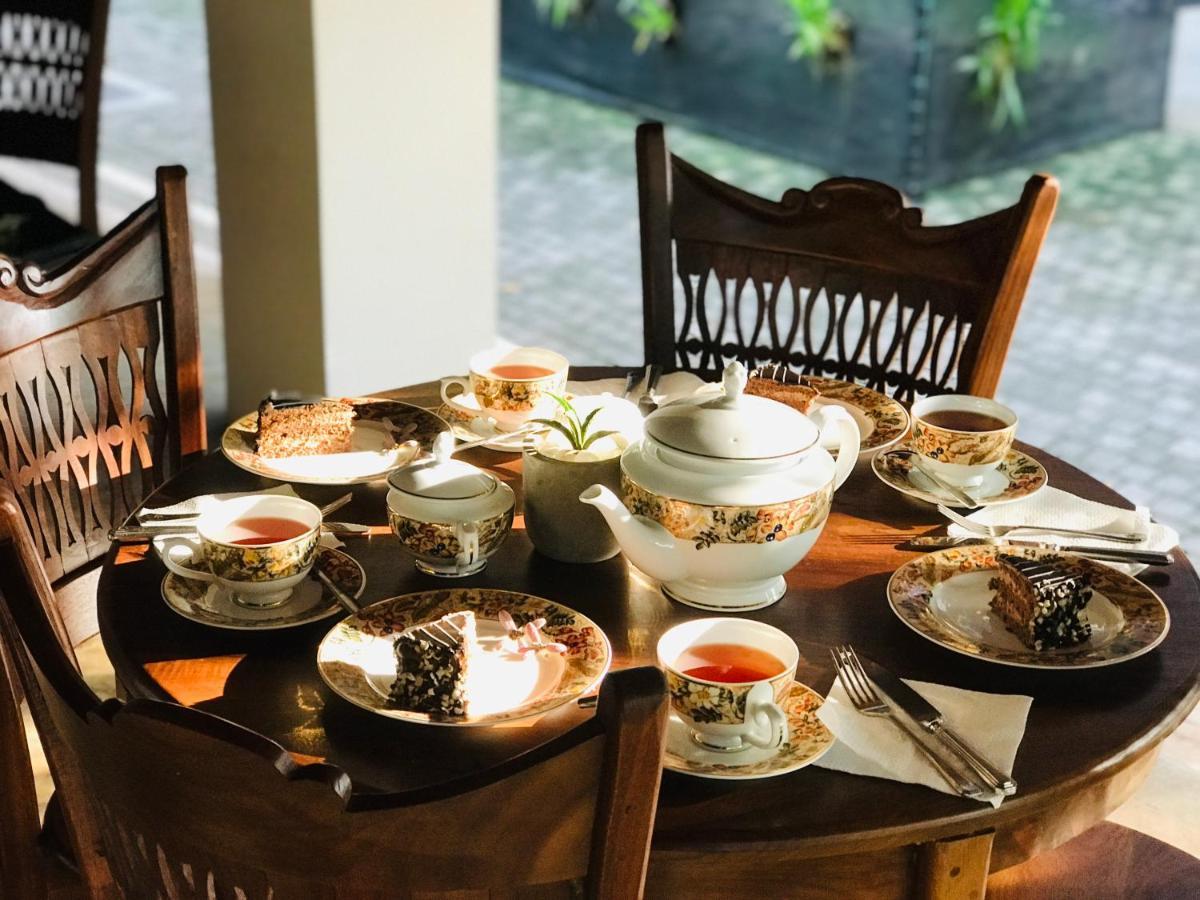 Ceylon Kingsmen Garden Hotel - Katunayake Νεγκόμπο Εξωτερικό φωτογραφία