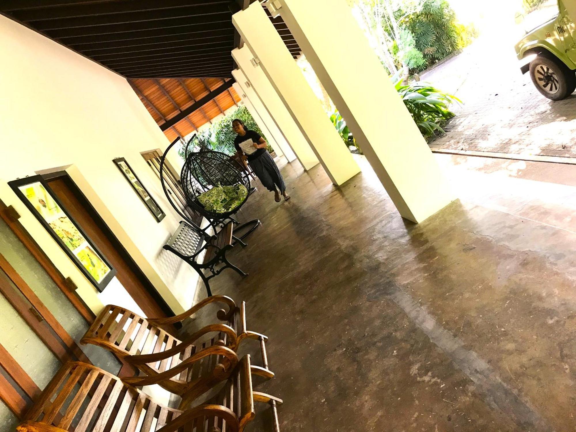 Ceylon Kingsmen Garden Hotel - Katunayake Νεγκόμπο Εξωτερικό φωτογραφία